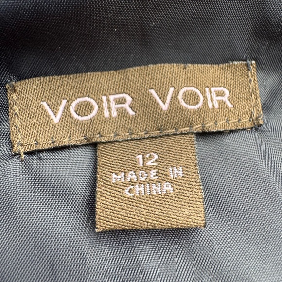 Sleeveless, navy blue and white, classy, and comfortable dress - Picture 2 of 3